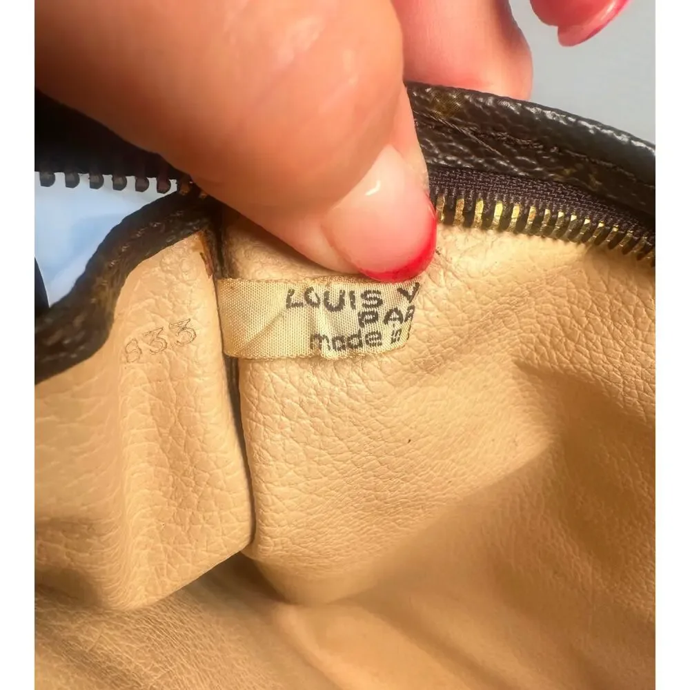 Louis Vuitton Monogram Trousse Toiletry 26 Crossbody Clutch Insert/gold chain